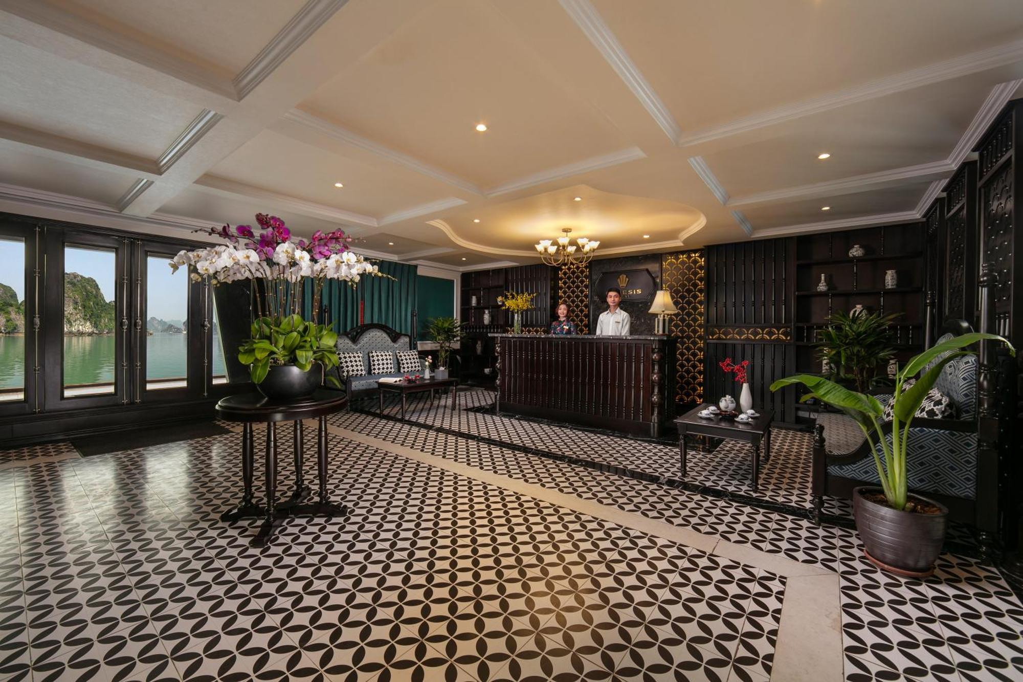 Hotel Genesis Luxury Regal Cruises Ha Long Exterior foto