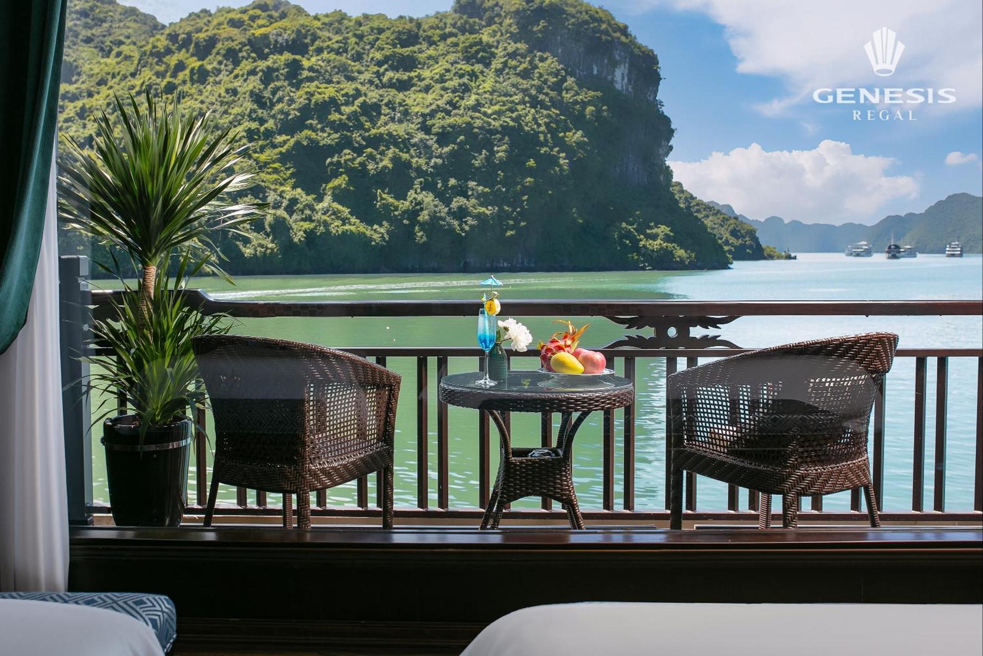 Hotel Genesis Luxury Regal Cruises Ha Long Exterior foto