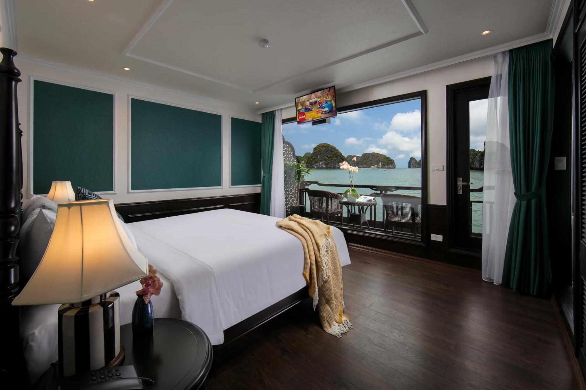 Hotel Genesis Luxury Regal Cruises Ha Long Habitación foto